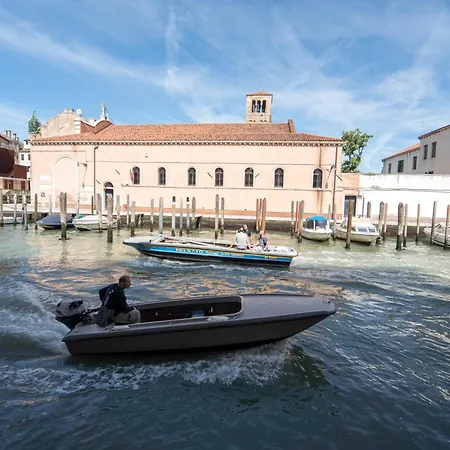 Ca D'oro Monolocale Lägenhet *