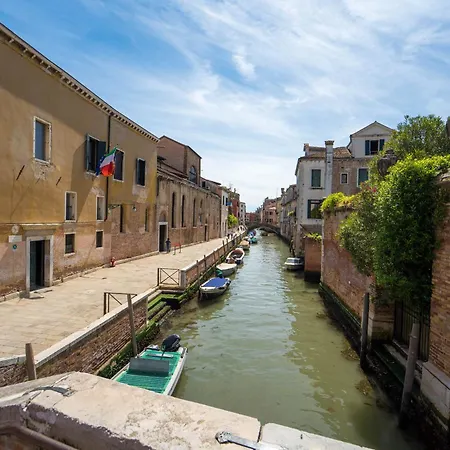 Ca D'oro Monolocale *